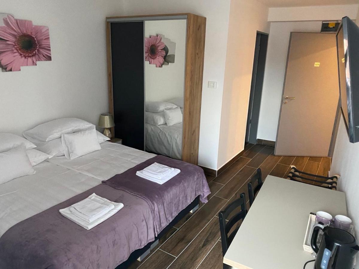 Апарт-готель M70 Apartmanhaz